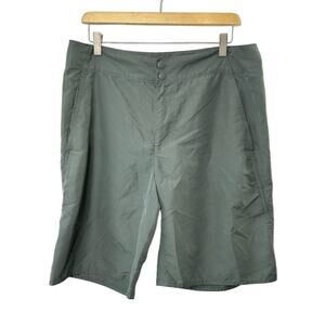 Columbia Olive Green WATERTON 11" Shorts OMNI SHADE Men's Size 34